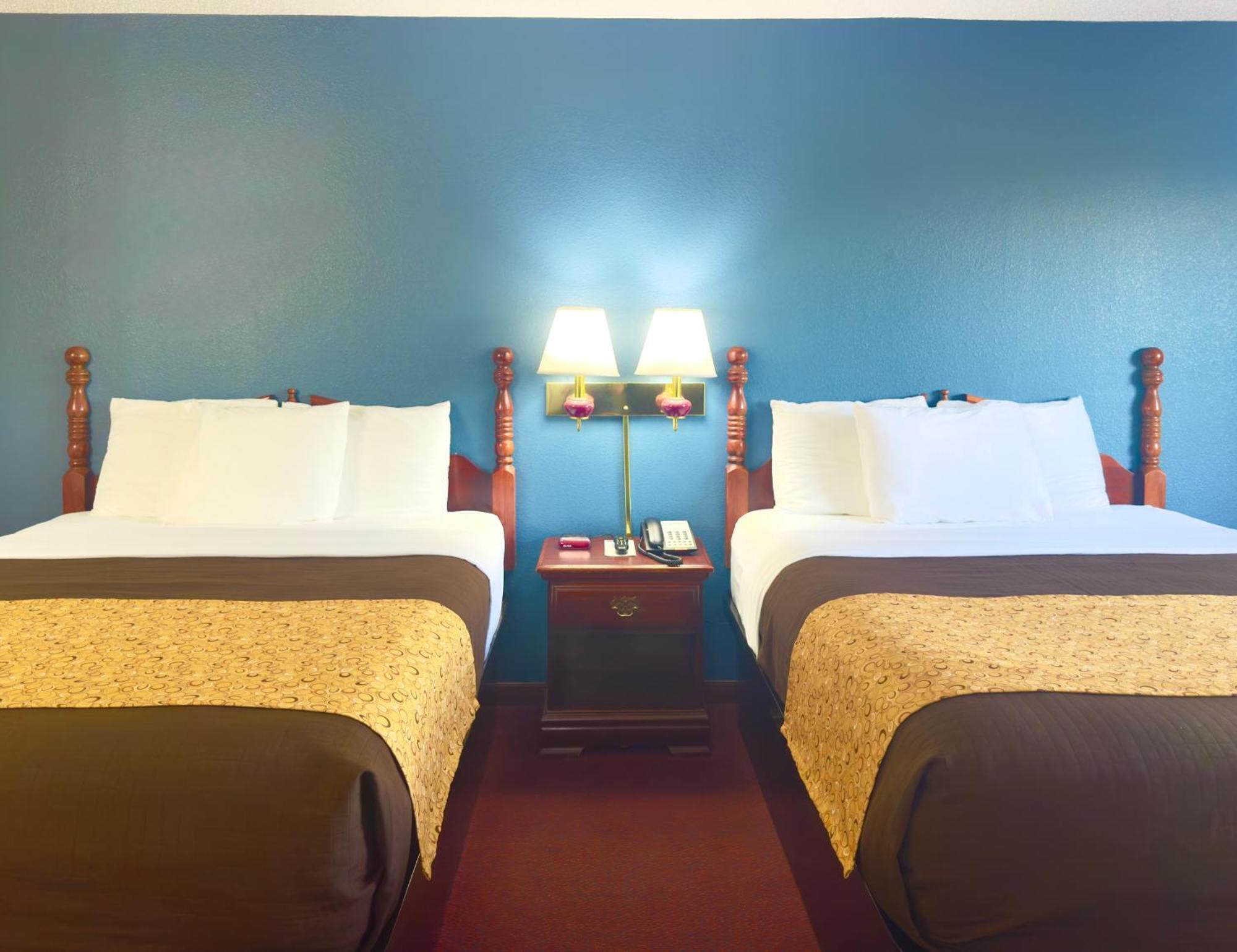Scenic Hills Inn Бренсон Екстер'єр фото